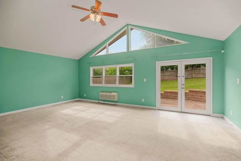 9924 Briar Drive — photo 15