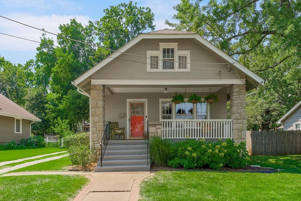 6420 FLOYD Street — photo 1