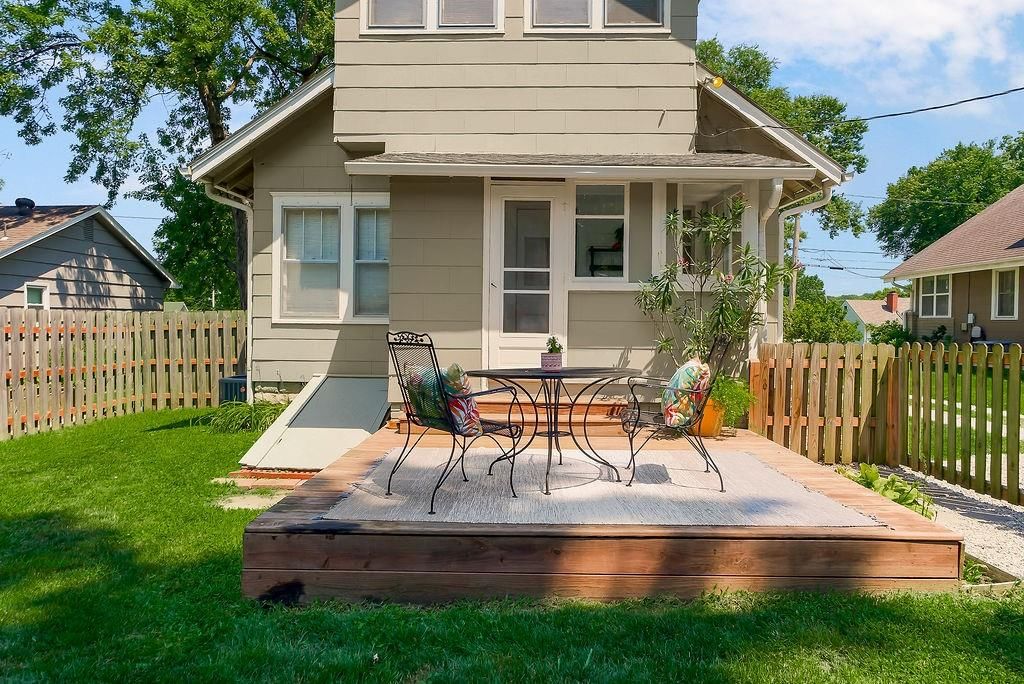 6420 FLOYD Street — photo 21