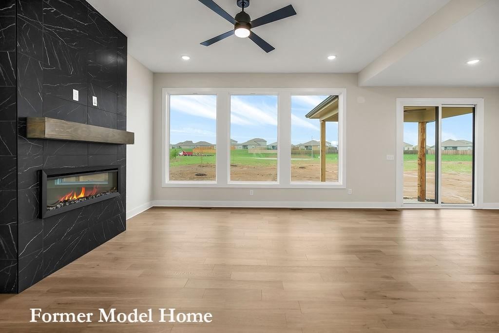 8004 SE Hoot Owl Street — photo 4