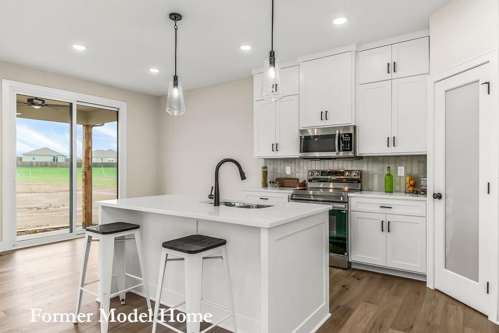 8004 SE Hoot Owl Street — photo 7