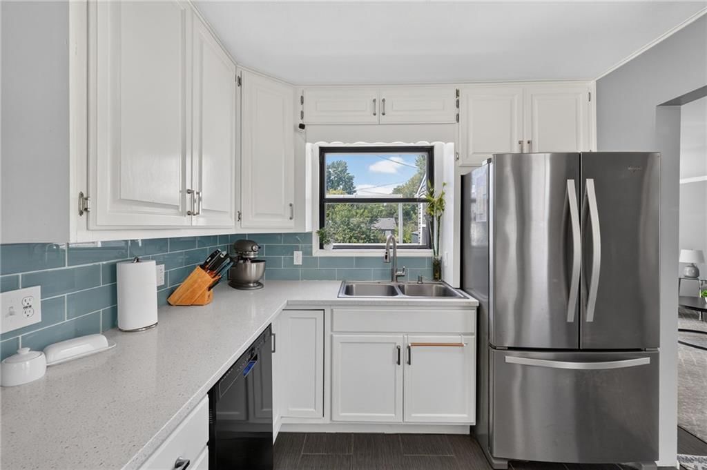 3140 S 46th Terrace — photo 10