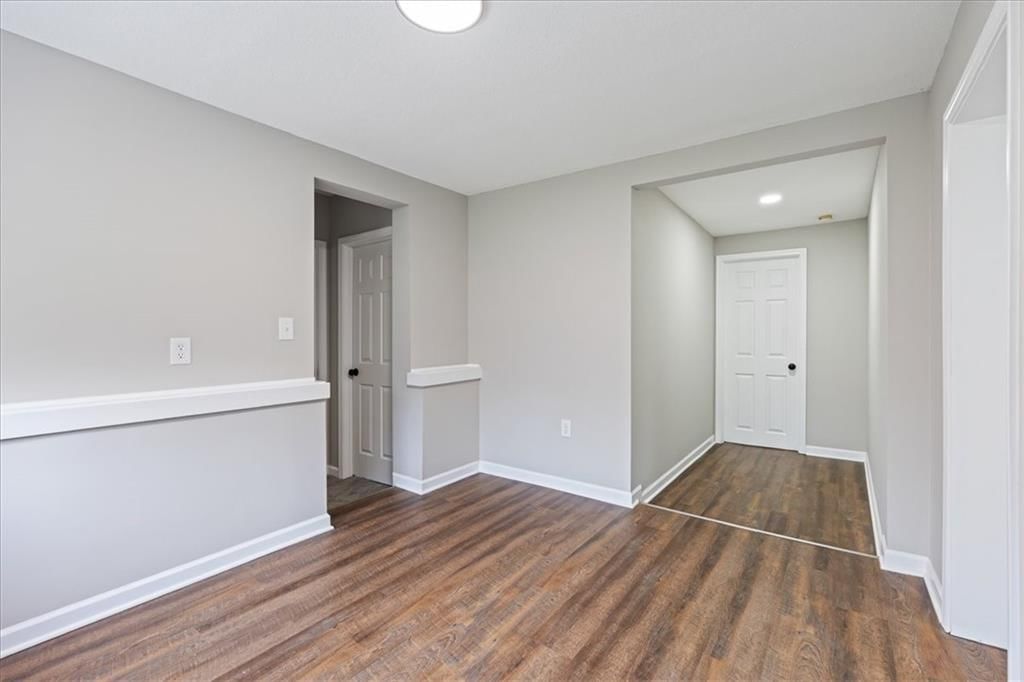 705 Yoeke Street — photo 16
