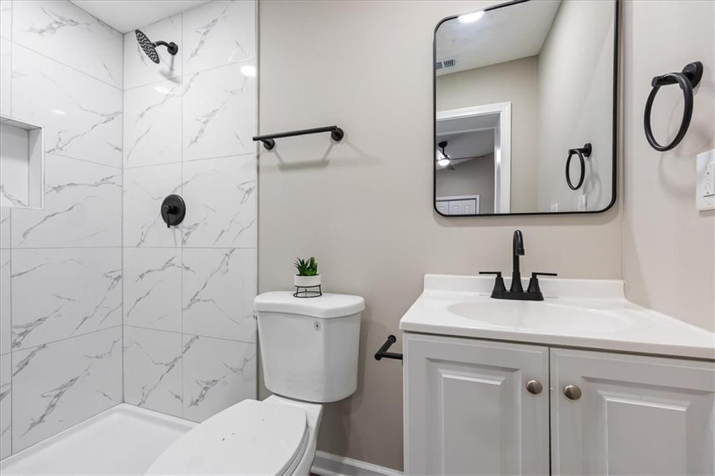705 Yoeke Street — photo 19