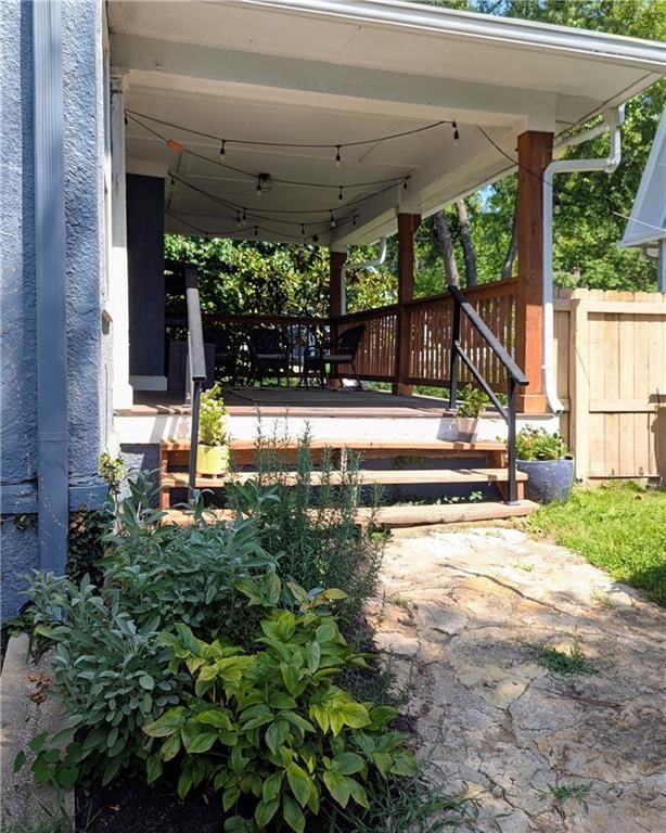 5900 Oak Street — photo 4