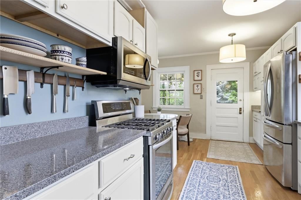 5900 Oak Street — photo 13