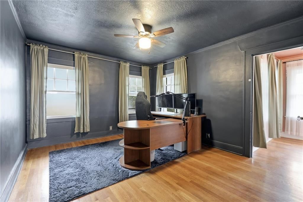 5900 Oak Street — photo 20