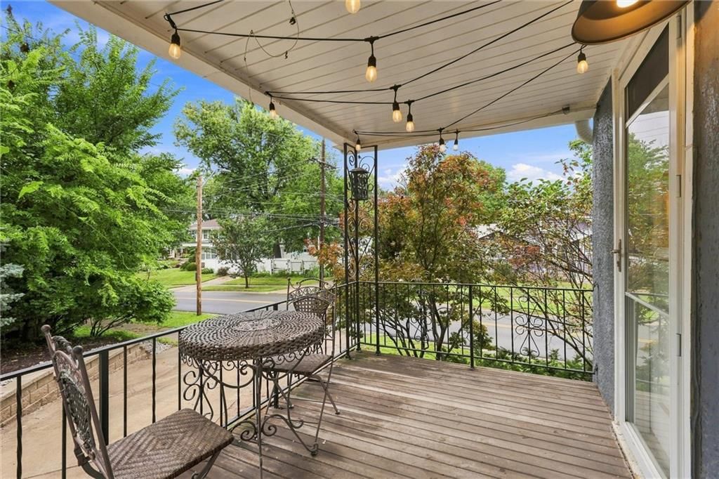 5900 Oak Street — photo 30