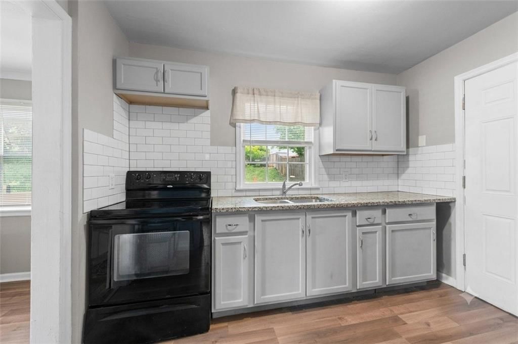 4645 Benton Boulevard — photo 12