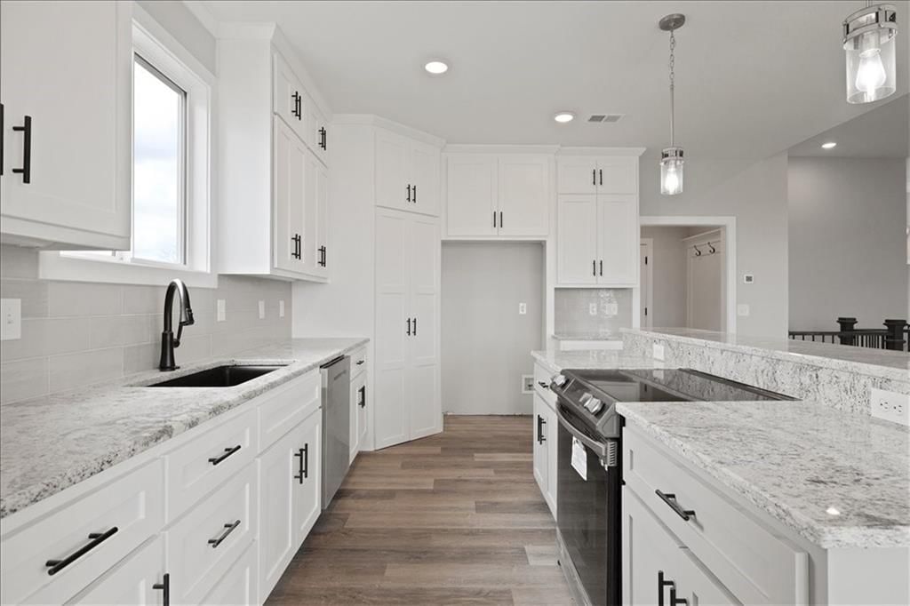 17507 Grey Hawke Ridge — photo 16
