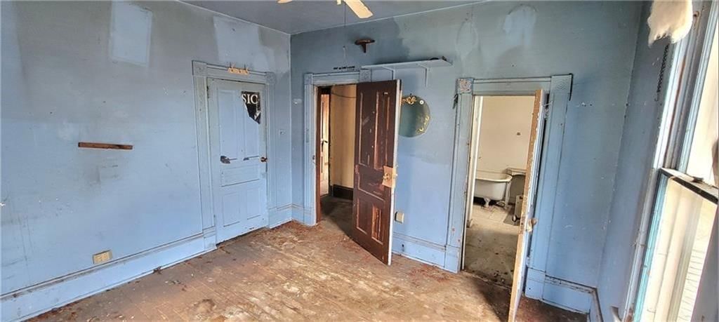 519 W Elm Street — photo 9
