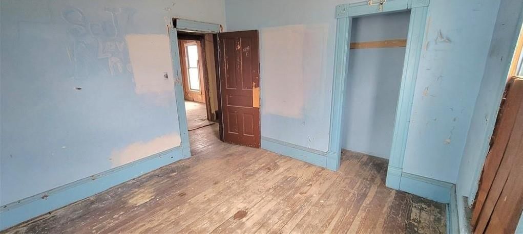 519 W Elm Street — photo 11