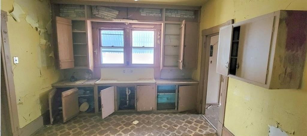 519 W Elm Street — photo 23