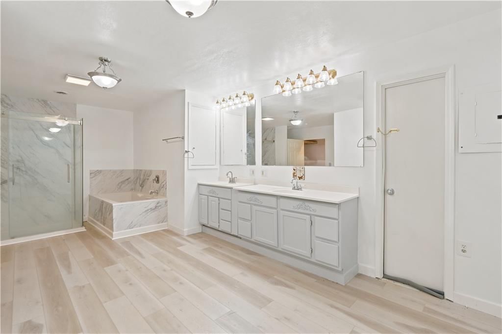 712 Francis Street — photo 16