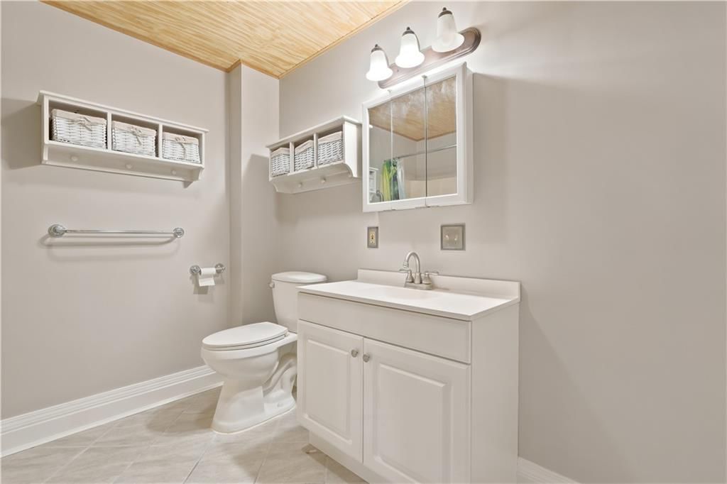712 Francis Street — photo 17