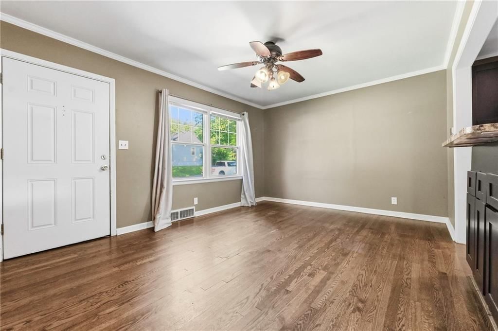 8103 McGee Street — photo 4