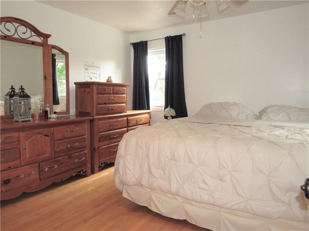 605 E Johnston Street — photo 13