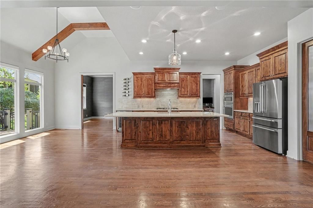 5950 N Saline Avenue — photo 7