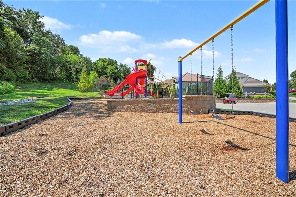 5950 N Saline Avenue — photo 49