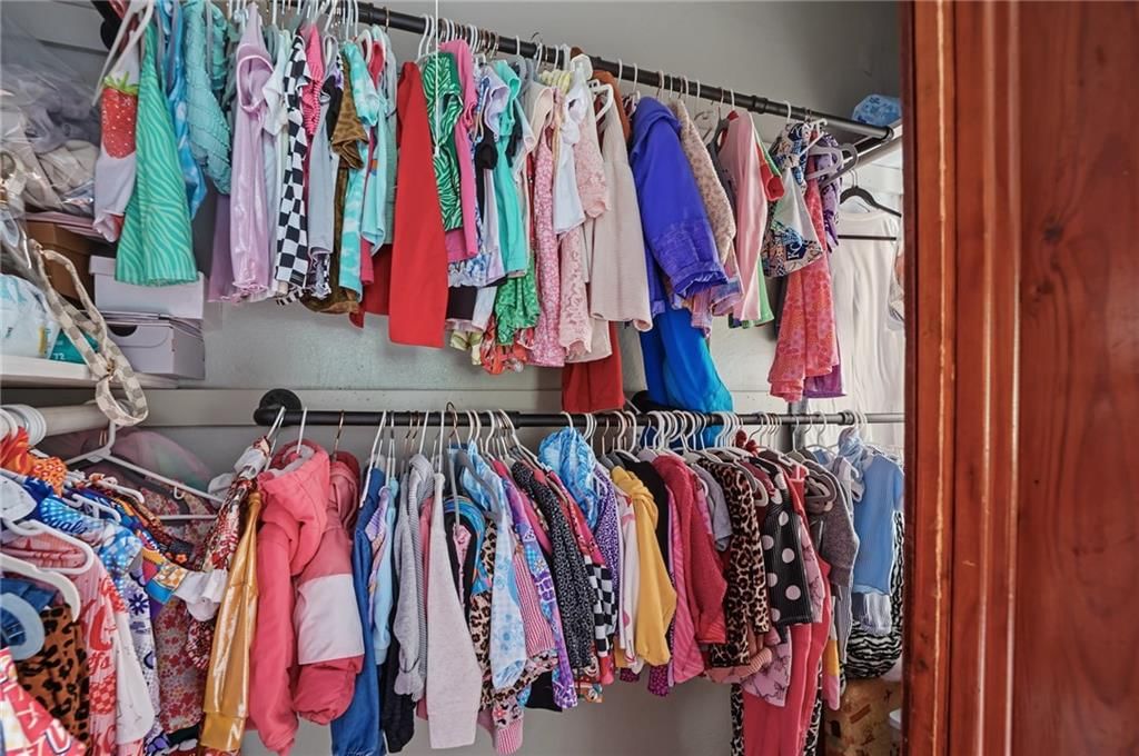 344 E 4th Avenue — photo 22