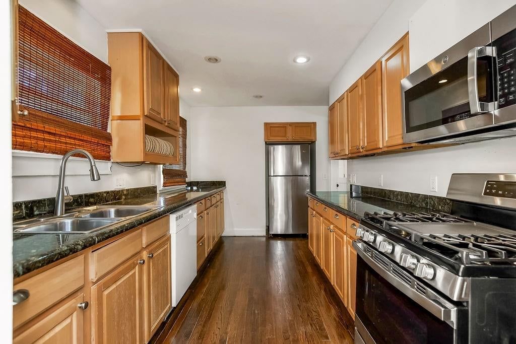 5026 VIRGINIA Avenue — photo 11