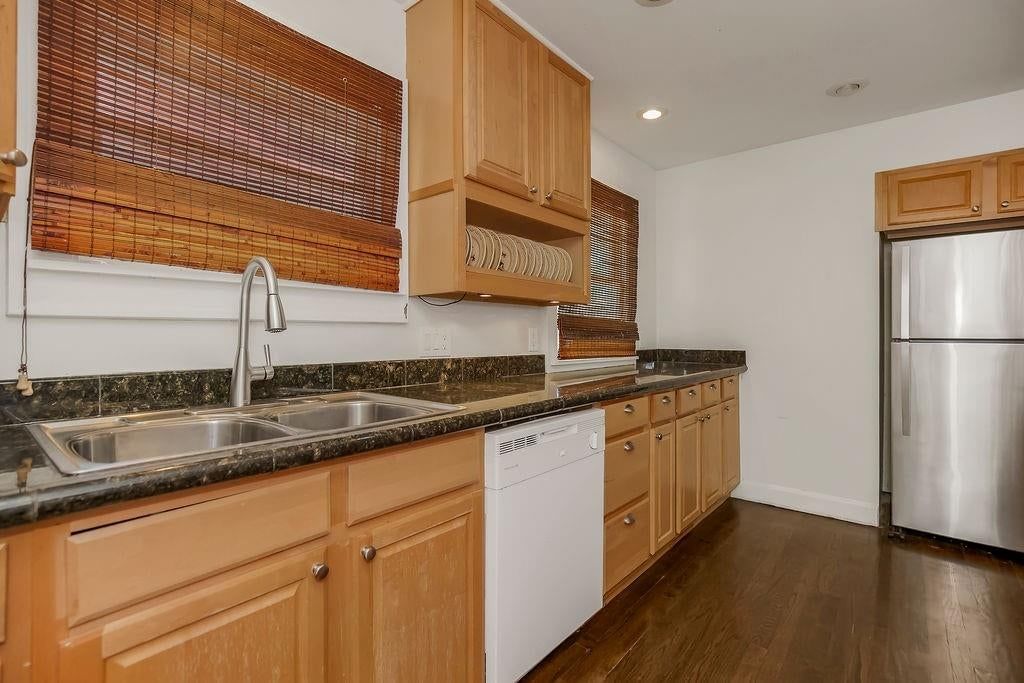 5026 VIRGINIA Avenue — photo 12
