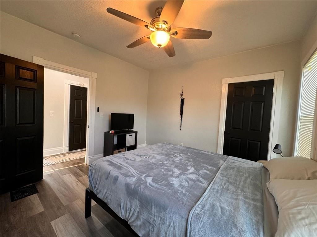 2205 Prospect Avenue — photo 1