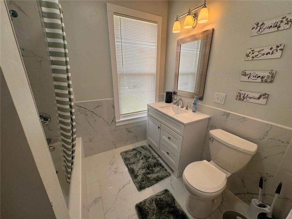 2205 Prospect Avenue — photo 4