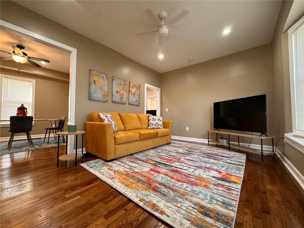 2205 Prospect Avenue — photo 11