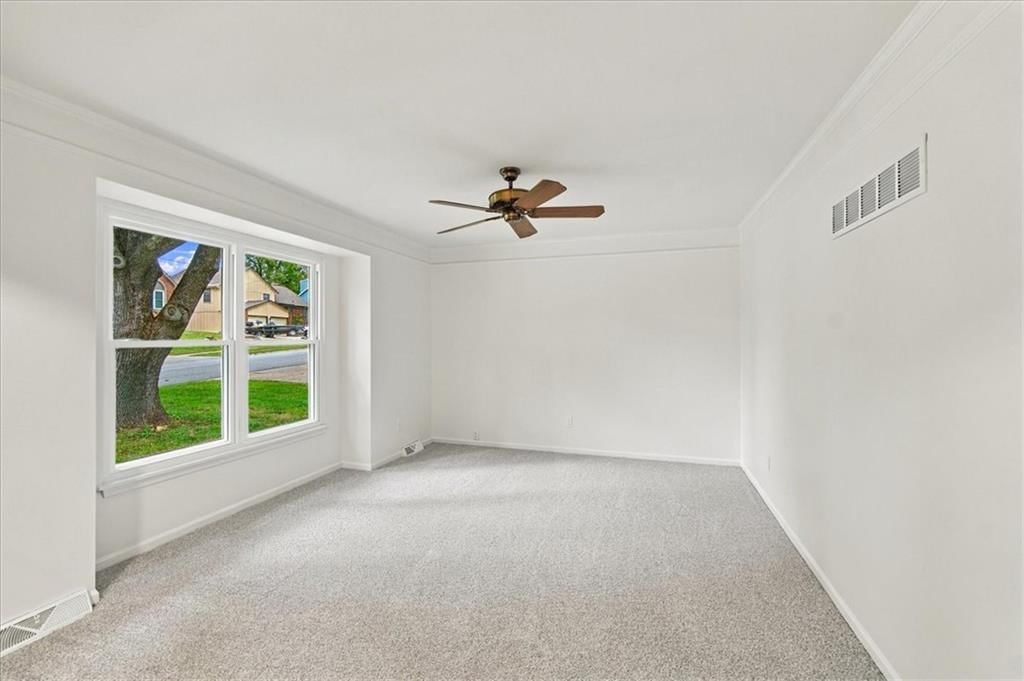 817 E Cothrell Street — photo 11