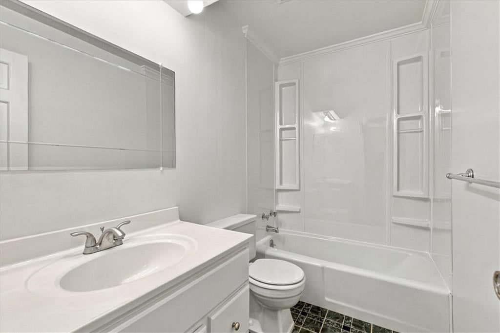 817 E Cothrell Street — photo 22