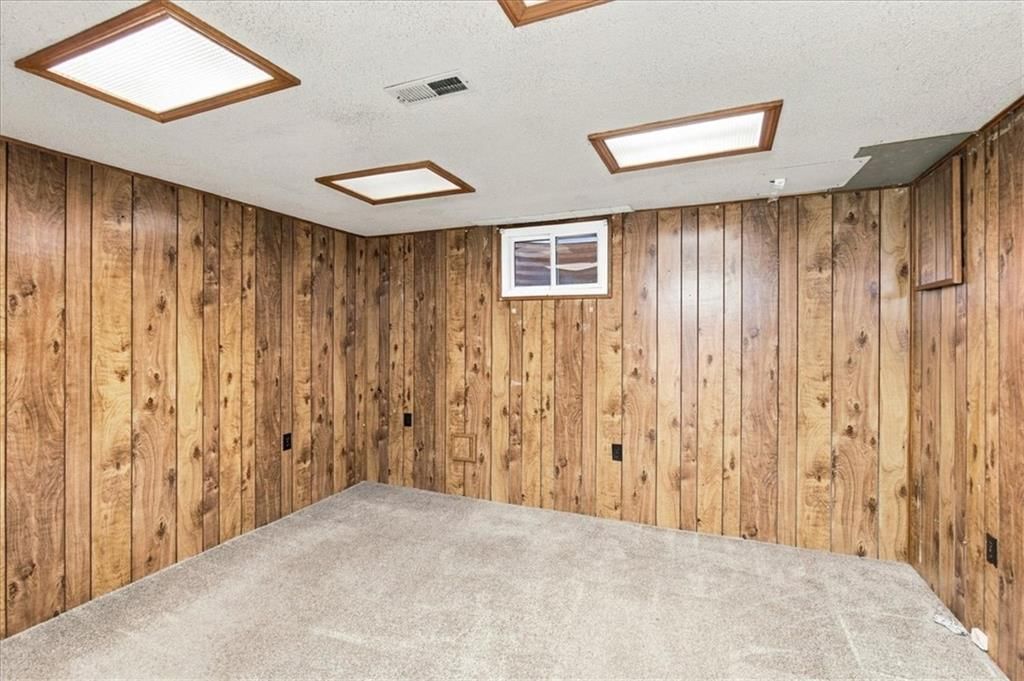 817 E Cothrell Street — photo 32