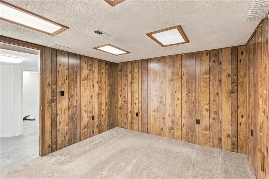 817 E Cothrell Street — photo 33