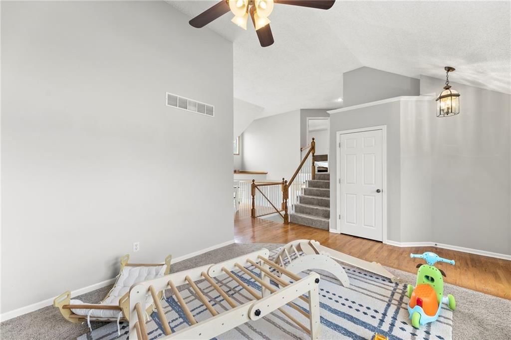 4401 SW Hillside Drive — photo 7