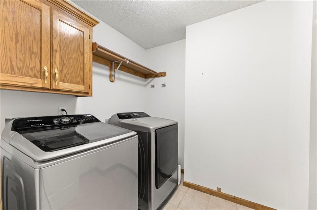4401 SW Hillside Drive — photo 24