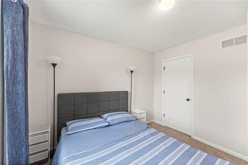 4401 SW Hillside Drive — photo 26