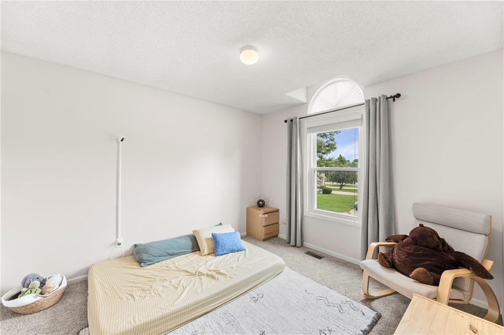 4401 SW Hillside Drive — photo 28