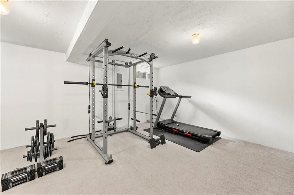 4401 SW Hillside Drive — photo 32