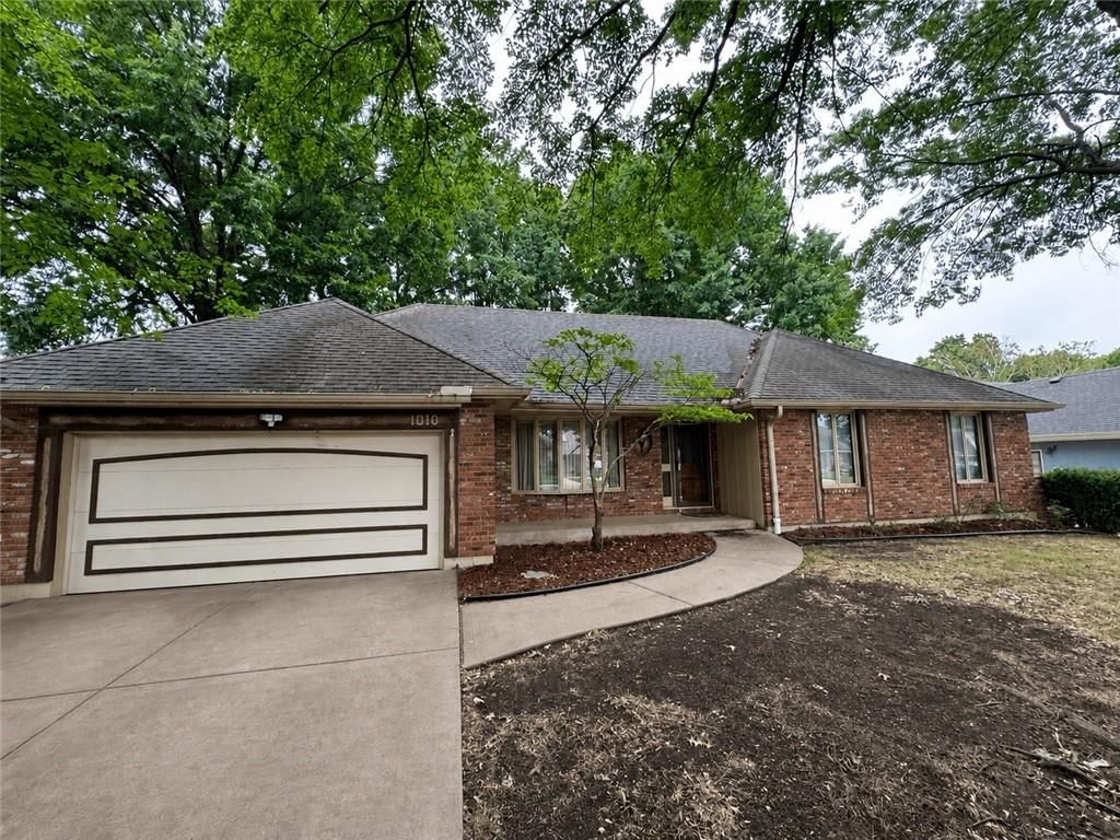 1010 SE 4th Terrace — photo 1