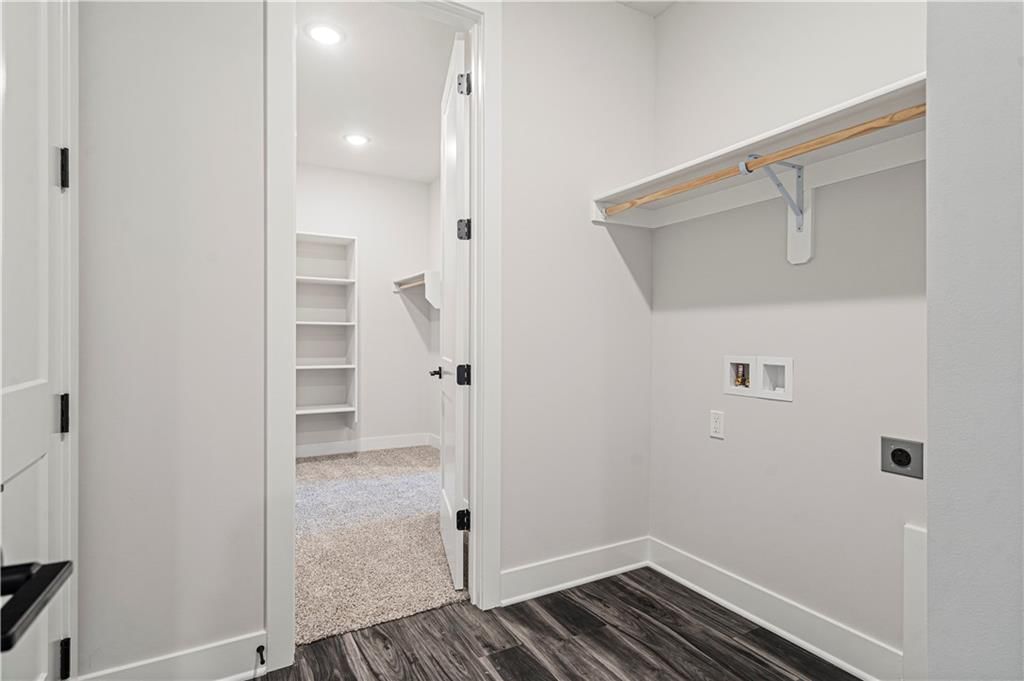 Photo 22 of 29 - 1817 Woodward Circle, Raymore, MO 64083
