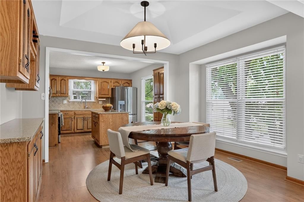 6033 Alden Street — photo 3