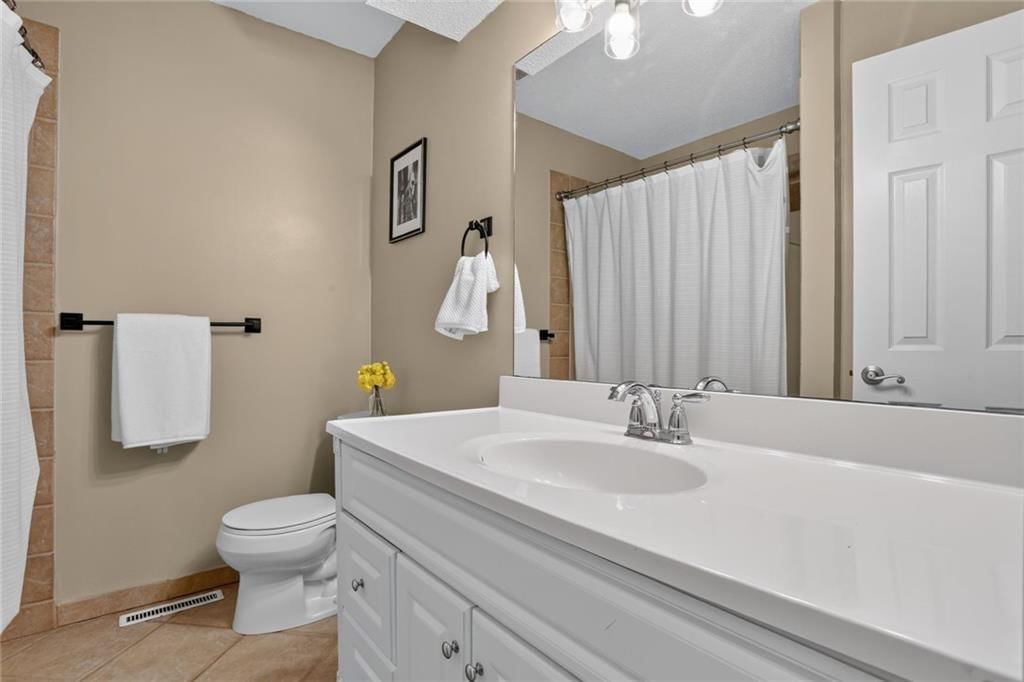 6033 Alden Street — photo 14