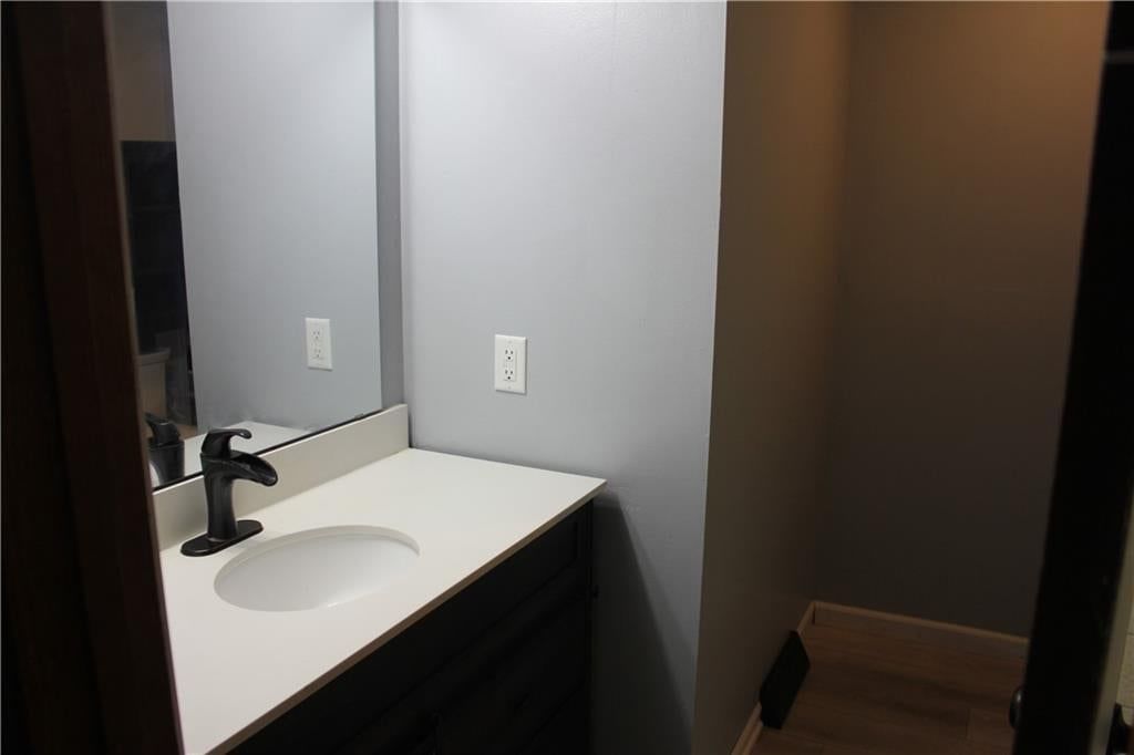 8400 Bradley Court — photo 6