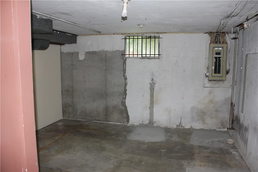 8400 Bradley Court — photo 18