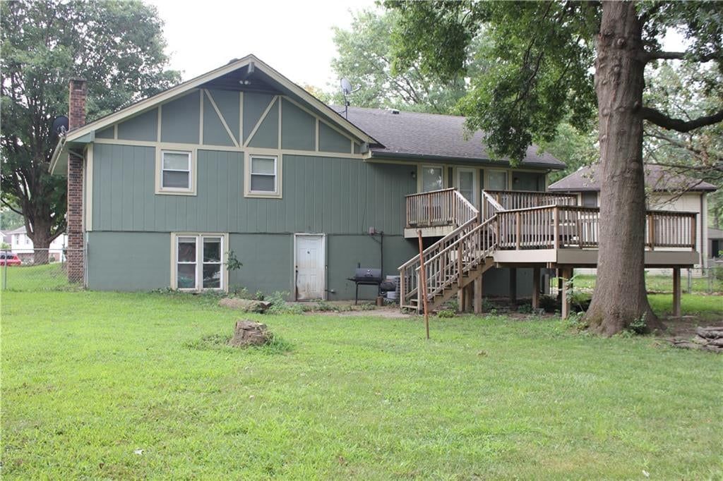 8400 Bradley Court — photo 22