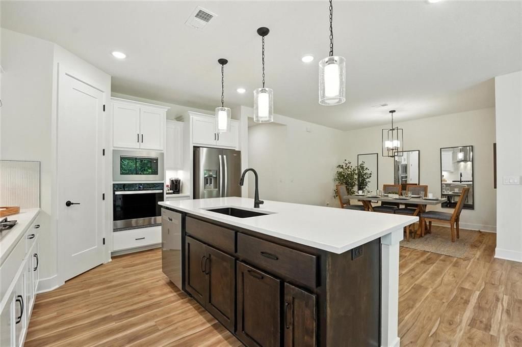 1834 Woodward Circle — photo 12