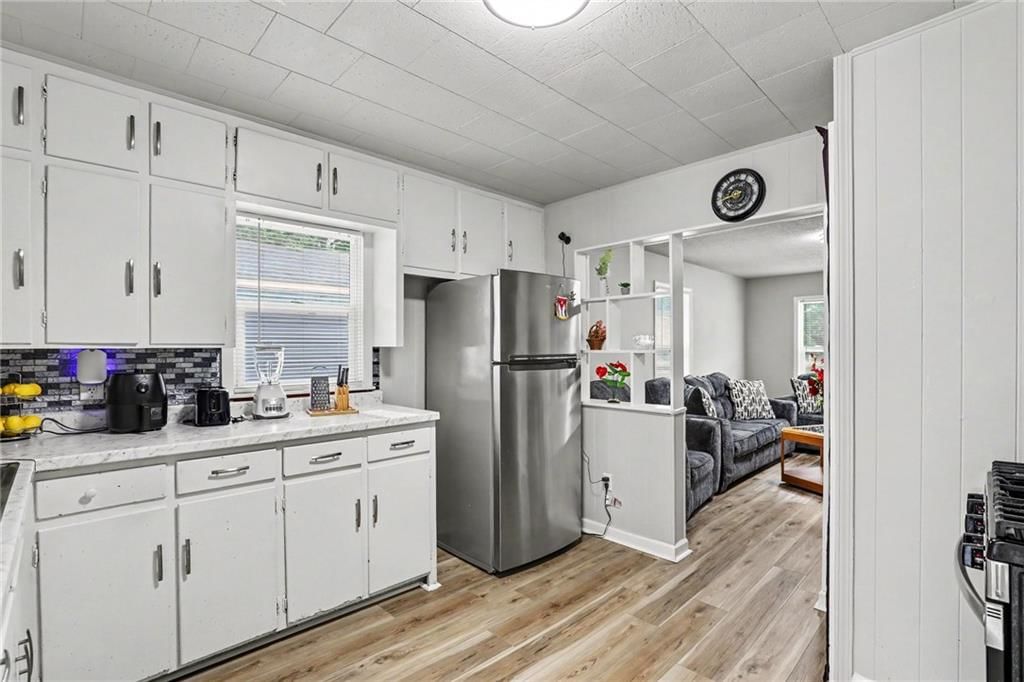307 W Walter Lane — photo 12