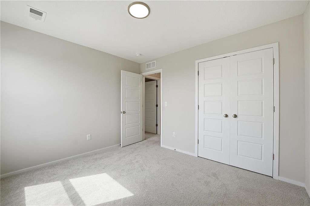 1433 S 4th Street E — photo 26