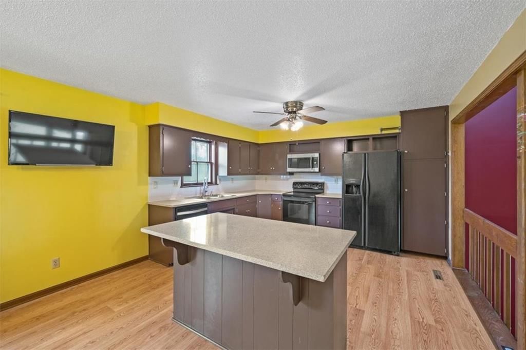 12915 Meadowlark Street — photo 11