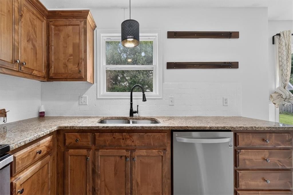 16913 Juniper Drive — photo 27